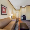 Отель La Quinta Inn & Suites by Wyndham Eastland, фото 33