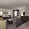 Отель La Quinta Inn & Suites by Wyndham Detroit Metro Airport, фото 13