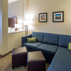 Отель Comfort Inn & Suites, фото 4