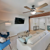 Отель The Blue In Old Town 3 Bedroom Home, фото 3