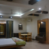Отель Naveen Residency, фото 2