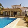 Отель Delightful Villa in Algarrobo with Beach Nearby в Аренасе