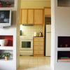Отель Cozy and Modern Apartment Centrally Located, фото 6