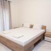 Отель Modern 3-bedroom Apartment Next to Koridallos square, фото 12