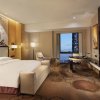 Отель Hilton Wuhan Riverside, фото 10