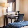 Отель Comfort Inn & Suites, фото 14