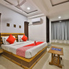 Отель OYO 2252 Hotel Mukund, фото 2