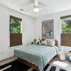 Отель Funky And Modern East Austin Home With Sauna 2 Bedroom Home by RedAwning, фото 4