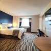 Отель Microtel Inn & Suites by Wyndham Woodland Park, фото 2