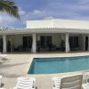 Отель Palm Beach Stunning Villa 13-beds 10-baths -26ppl, фото 12