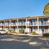 Отель Ferntree Gully Hotel, фото 1