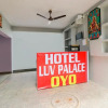 Отель Luv Palace by OYO Rooms, фото 13