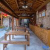 Отель Hongcun Huakai Banxia Huipai Courtyard Homestay, фото 5