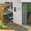 Отель The Headingley House Leeds - Hot Tub - Sleeps Up To 12 - EV Charging, фото 6