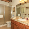 Отель Crater Lake Villa, фото 9