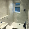 Отель Beautiful Refurbished Home - Short Walk to the Beach, фото 6