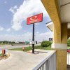 Отель Econo Lodge Inn & Suites Downtown Northeast near Fort Sam Houston, фото 14