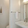 Отель Stone's Throw - Unbeatable Location, Lovely Modern Interior, фото 17