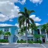 Отель Sugarloaf Frank`s Key West Experience в Уилтон-Мейнорсе