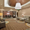 Отель Hampton Inn and Suites Chapel Hill Carrboro Downtown, фото 6