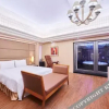 Отель Holiday Motel - Wunjhong Branch, фото 2