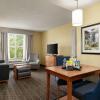 Отель Homewood Suites by Hilton Allentown-Bethlehem Airport, фото 7