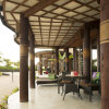 Отель Coconuts Beach Club Resort & Spa в Сиуму