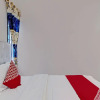 Отель OYO 92211 Timur Raya Homestay Syariah, фото 10