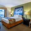 Отель Super 8 by Wyndham Edmonton International Airport, фото 5