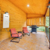 Отель Broken Bow Cabin w/ Private Hot Tub: 14 Mi to Lake, фото 21