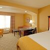 Отель La Quinta Inn & Suites by Wyndham Mobile - Tillman's Corner, фото 5