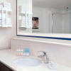 Отель Hampton Inn & Suites Kansas City-Country Club Plaza, фото 10