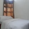 Отель Oyo 2459 Godong Family House, фото 16