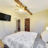 Отель Roomy Troy Apt, Walk to Downtown & Waterfront!, фото 4