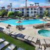 Отель Embassy Suites by Hilton Palm Desert, фото 12