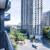 Отель Sarkar Suites - 330 Burnhamthorpe Road, фото 23