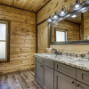 Отель Ern866 - Ole Smoky 3 Bedroom Cabin by RedAwning, фото 26
