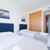 Отель Benidorm High rise apartments - Sea Views - Torre Lugano, фото 11