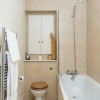 Отель Cute 2BR Garden Flat in Pimlico, фото 12