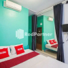 Отель Halona Residence near Pakuwon Mall Jogja Mitra RedDoorz, фото 13