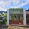 Отель Homestay Simply Homy dekat Tugu Jogja dan Monjali, фото 1