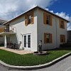 Отель Windsong Guest Apartments в Пембруке