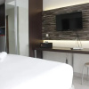 Отель Modern & Contemporary Studio At Beverly Dago Apartment Near Itb, фото 7
