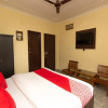 Отель Oyo 23392 Hotel Om Palace, фото 2