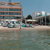 Отель Marty's Beachfront Apartments, фото 17