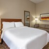 Отель Hawthorn Suites by Wyndham Fargo, фото 19