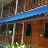 Отель T T Hostel Kanchanaburi, фото 1