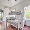 Отель Charming 100-year-old Home < 1 Mi to Downtown, фото 9