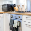 Отель Lovely 2-bed Apartment in Dartford, фото 21