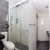 Отель Hollitel Hotel Melaka by OYO Rooms, фото 6